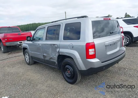 2016 Jeep Patriot Sport z USA, uszkodzony, nr VIN 1C4NJPBA4GD743880